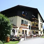 Am Bauernhof Mit Balkon Und Parkplatz, Aufenthaltsraum Mit Spielmoeglichkeiten, Erholung- Inmitten Der Natur, 6 Fahrminuten Zur Alpentherme Gastein Und Zur Schlossalmbahn Apartamento Bad Hofgastein
