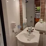 Am Krausberghof Mit Balkon Und Parkplatz, Aufenthaltsraum Mit Spielmoeglichkeiten, Erholung- Inmitten Der Natur, 6 Fahrminuten Zur Alpentherme Gastein Und Zur Schlossalmbahn Apartman *