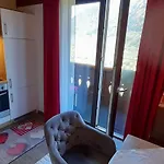 Am Krausberghof Mit Balkon Und Parkplatz, Aufenthaltsraum Mit Spielmoeglichkeiten, Erholung- Inmitten Der Natur, 6 Fahrminuten Zur Alpentherme Gastein Und Zur Schlossalmbahn *