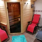 Ferienwohnung Am Krausberghof Mit Balkon Und Parkplatz, Aufenthaltsraum Mit Spielmoeglichkeiten, Erholung- Inmitten Der Natur, 6 Fahrminuten Zur Alpentherme Gastein Und Zur Schlossalmbahn Apartment Bad Hofgastein