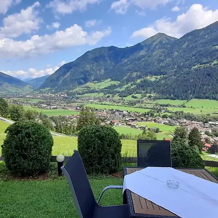 Ferienwohnung Mit Balkon Und Parkplatz, Erholung- Inmitten Der Natur, 6 Fahrminuten Zur Alpentherme Gastein Und Zur Schlossalmbahn Bad Hofgastein