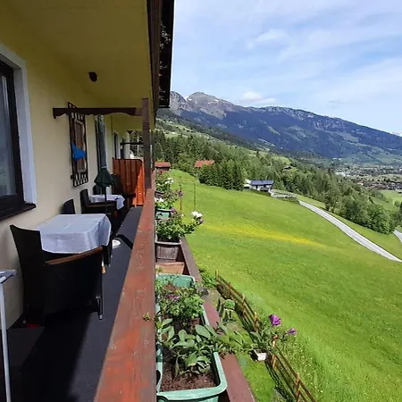 Urlaub Am Krausberghof, Apartment Mit Balkon Und Parkplatz, Inmitten Der Natur, Sauna Und Infrarotkabine, Kostenfreie Kaffeekapseln, 6 Fahrminuten Zur Alpentherme Gastein Und Zur Schlossalmbahn, Spielplatz Apartment Bad Hofgastein