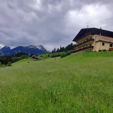 Apartament Am Krausberghof Mit Balkon Und Parkplatz, Aufenthaltsraum Mit Spielmoeglichkeiten, Erholung- Inmitten Der Natur, 6 Fahrminuten Zur Alpentherme Gastein Und Zur Schlossalmbahn Bad Hofgastein