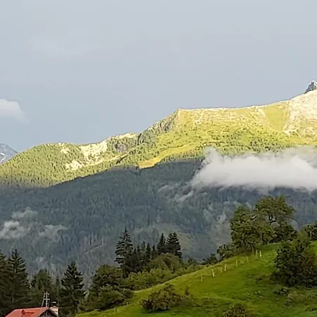 Am Krausberghof Mit Balkon Und Parkplatz, Aufenthaltsraum Mit Spielmoeglichkeiten, Erholung- Inmitten Der Natur, 6 Fahrminuten Zur Alpentherme Gastein Und Zur Schlossalmbahn Bad Hofgastein