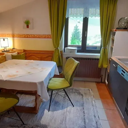 Ferienwohnung Am Krausberghof Mit Balkon Und Parkplatz, 6 Fahrminuten Zur Alpentherme Gastein Und Zur Schlossalmbahn *