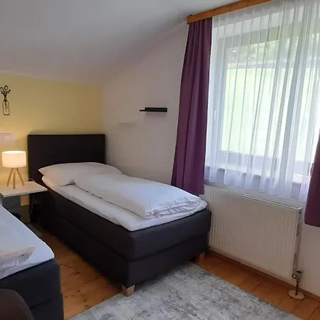 Am Krausberghof Mit Balkon Und Parkplatz, Aufenthaltsraum Mit Spielmoeglichkeiten, Erholung- Inmitten Der Natur, 6 Fahrminuten Zur Alpentherme Gastein Und Zur Schlossalmbahn * Bad Hofgastein