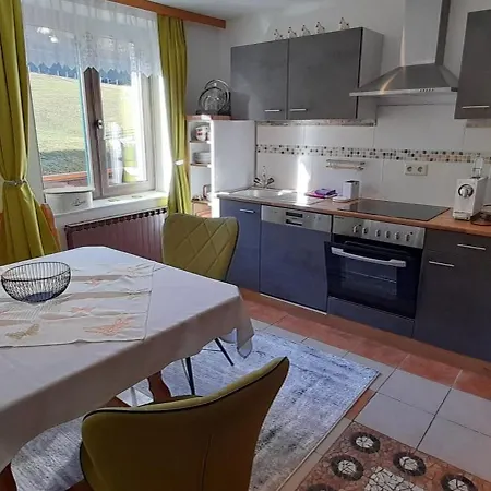 Apartament Am Krausberghof Mit Balkon Und Parkplatz, Aufenthaltsraum Mit Spielmoeglichkeiten, Erholung- Inmitten Der Natur, 6 Fahrminuten Zur Alpentherme Gastein Und Zur Schlossalmbahn *