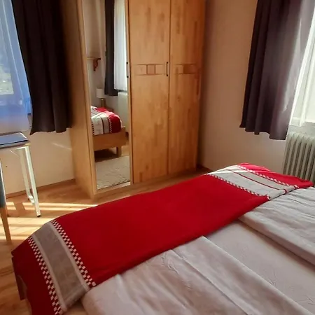 Urlaub Am Krausberghof, Mit Balkon Und Parkplatz, Inmitten Der Natur, Kostenfreie Kaffeekapseln, 6 Fahrminuten Zur Alpentherme Gastein Und Zur Schlossalmbahn, Spielplatz, Grosser Gartenbereich