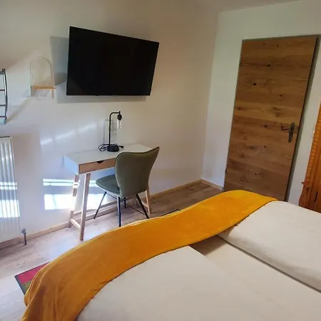 Ferienwohnung Am Krausberghof Mit Balkon Und Parkplatz, Aufenthaltsraum, 6 Fahrminuten Zur Alpentherme Gastein Und Zur Schlossalmbahn Apartament Bad Hofgastein