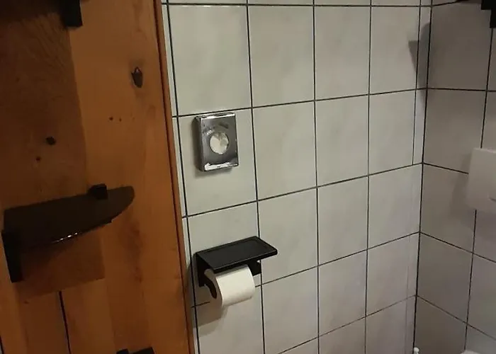 Am Bauernhof Mit Balkon Und Parkplatz, Aufenthaltsraum Mit Spielmoeglichkeiten, Erholung- Inmitten Der Natur, 6 Fahrminuten Zur Alpentherme Gastein Und Zur Schlossalmbahn Апартаменты Бад Хофгаштайн